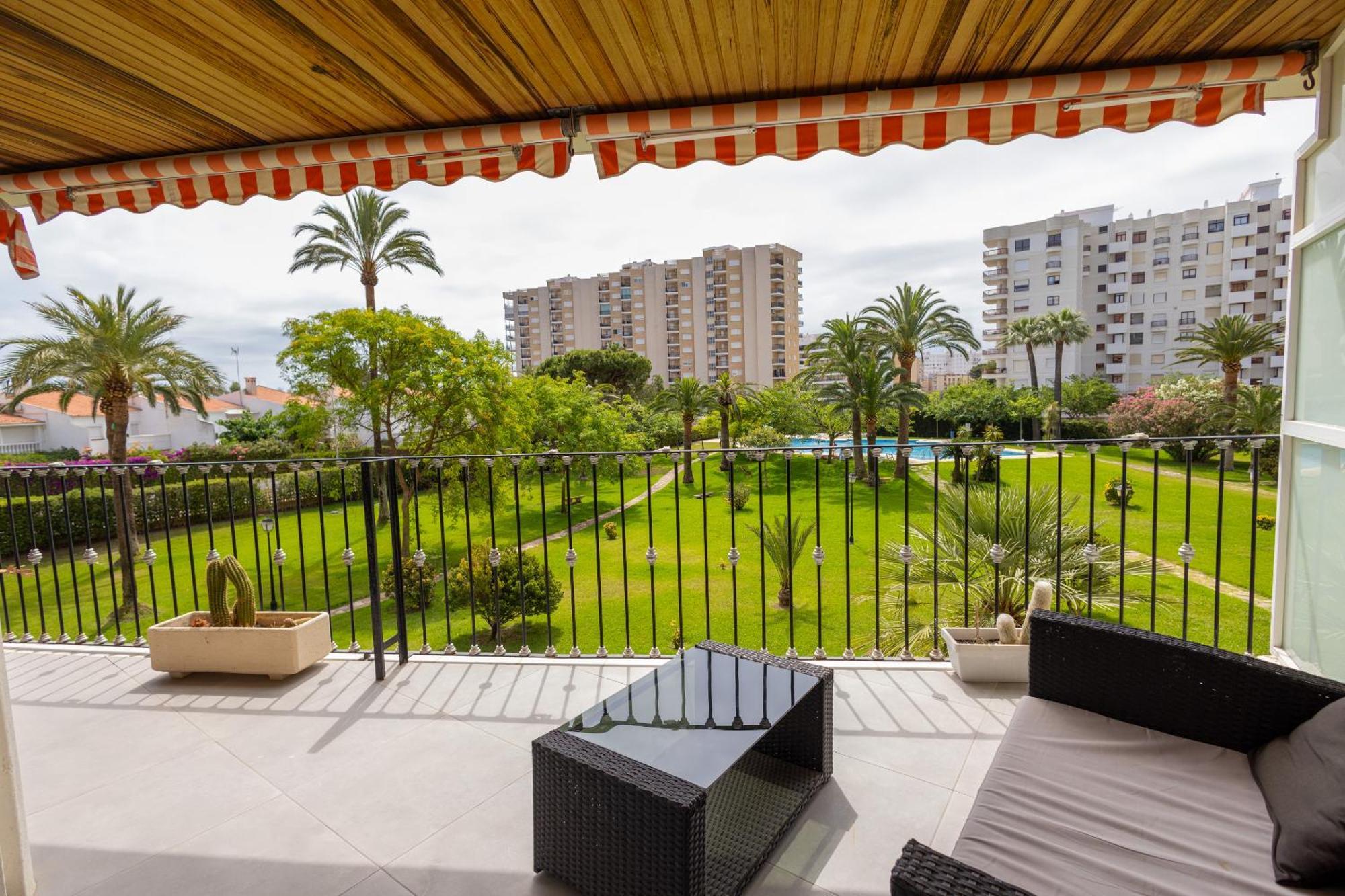 Residencia De Lujo Frente Al Mar Apartamento Playa de Gandia Exterior foto